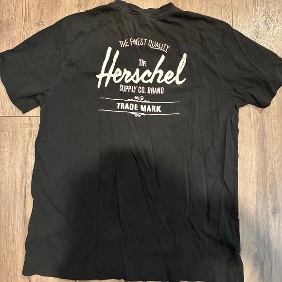 Herschel Tee Shirt - Picture 2 of 3